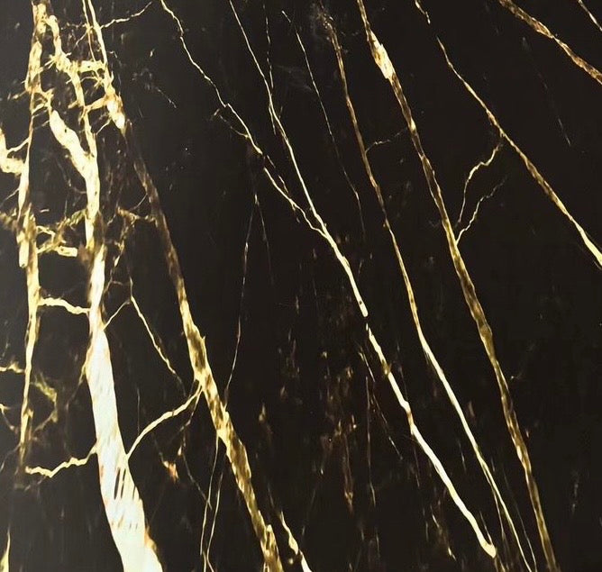 PVC marmeren wandpanelen - Nero Marquina Gold Mat Zwart - 260x122cm