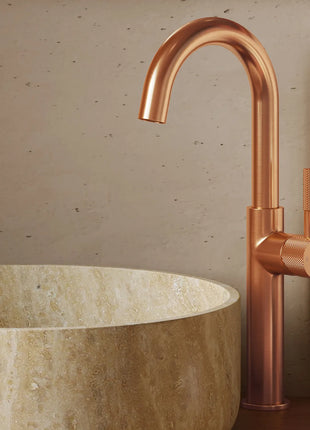 Saniclear Highriser Curved wastafelkraan geborsteld koper